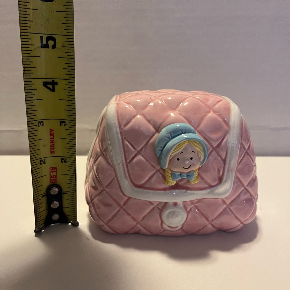 Pink Quilted Ceramic Vanity Set 
Valentine’s Day - Picture 7 of 14